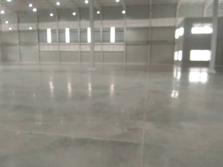 ขัดพื้นคอนกรีตโกดังขนาดใหญ่